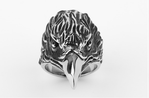 Bague tête d'Aigle